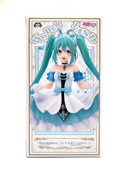Hatsune Miku Wonderland Cinderalla Figurine