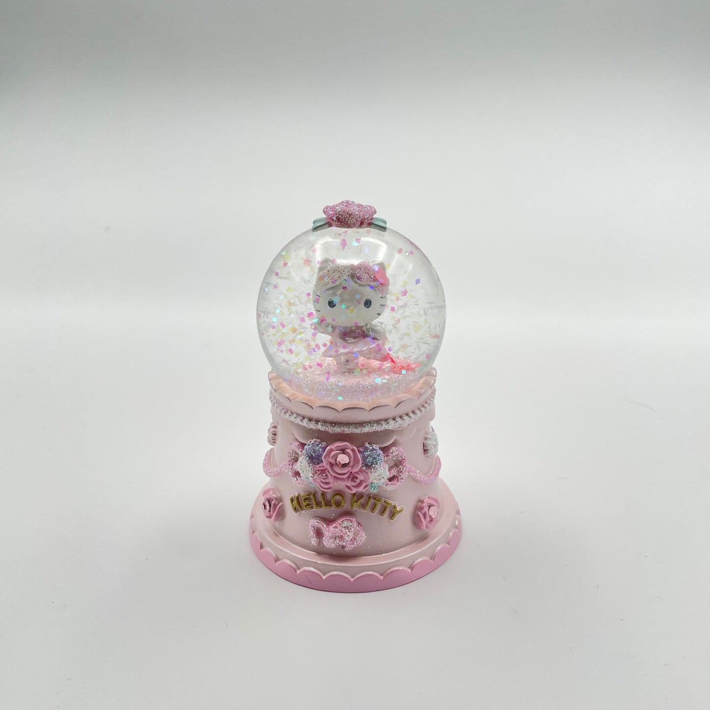 Sanrio Christmas 2023 Snow Globe