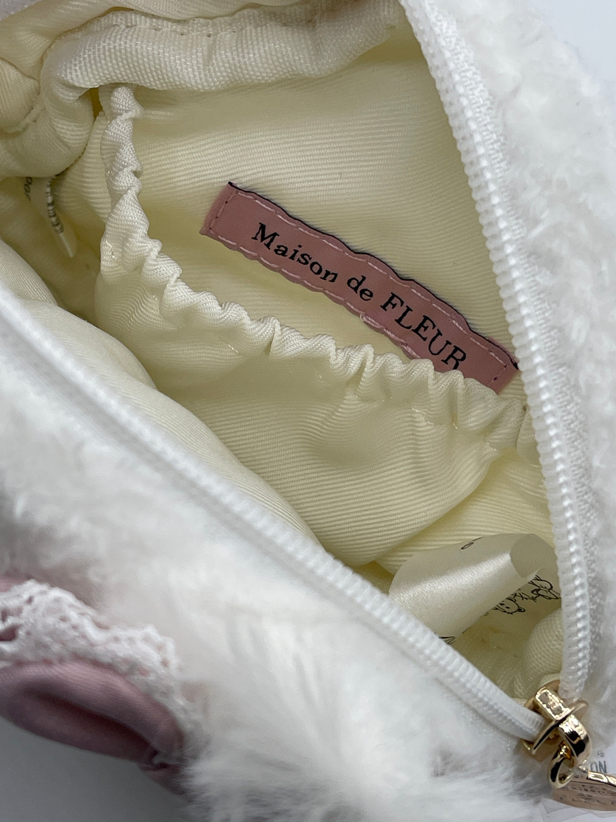 Maison De Fleur Charmmykitty Face Pouch